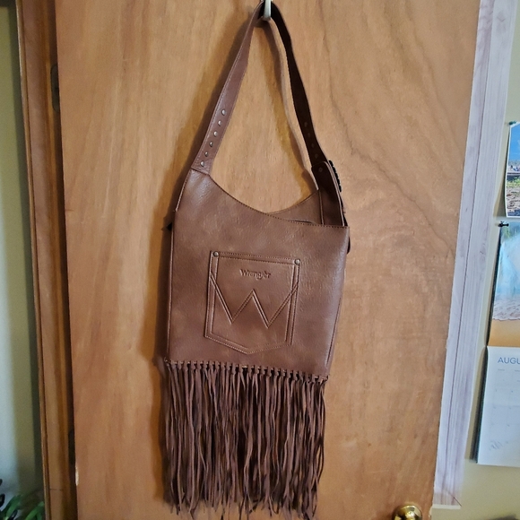 Wrangler Brown NWT Studded Hobo Fringe. Faux Leather. Western. - Picture 9 of 11